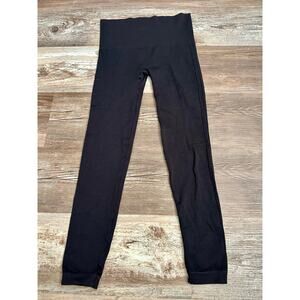 SPANX shape Ribbed Knit Legging in Sz Medium
